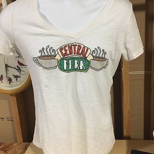 FRIENDS short sleeve shirt size large